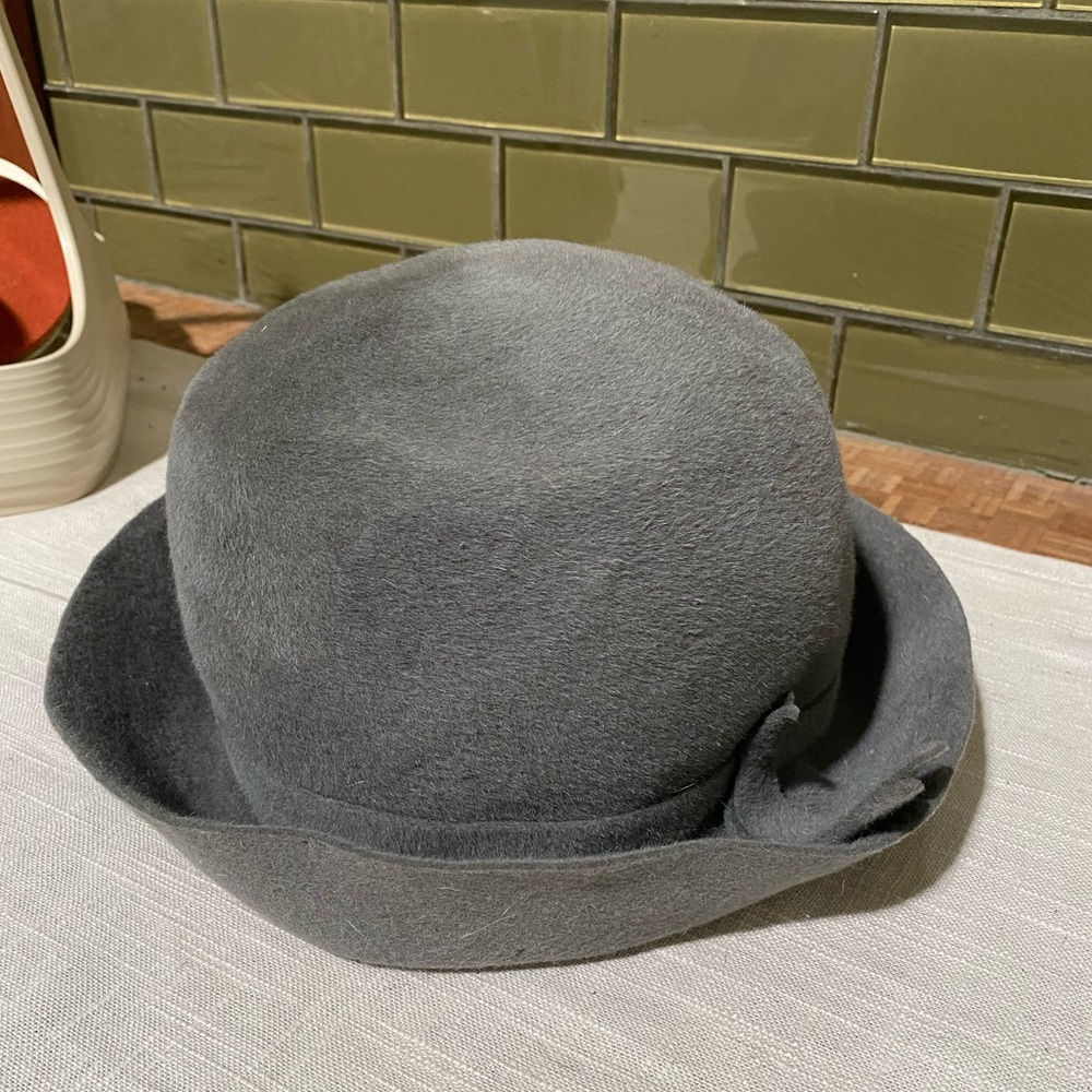 Vintage Wool Felt Cloche Hat
